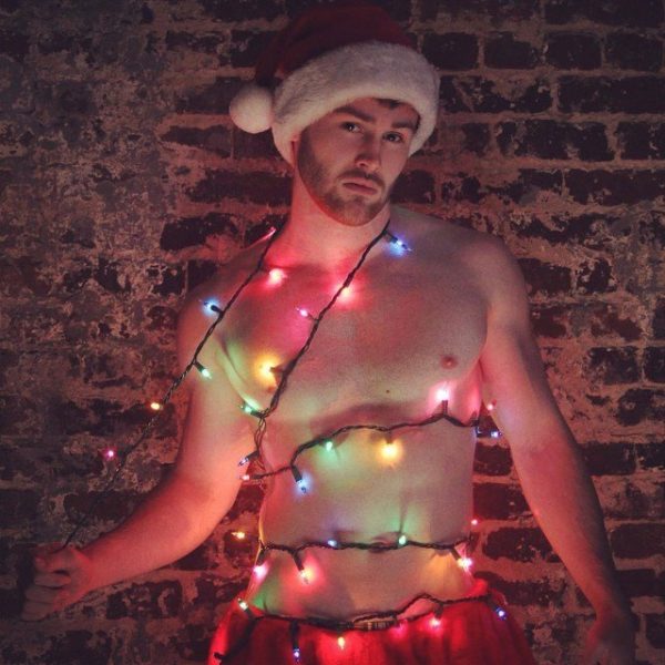 sexy santa jared let shirtless men images 2014 640x640-017