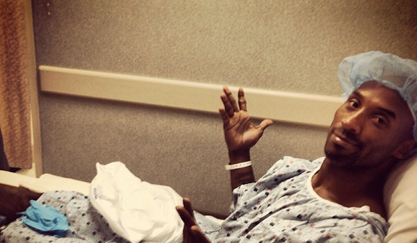 kobe bryant out for shoulder surgery nba career over 2015