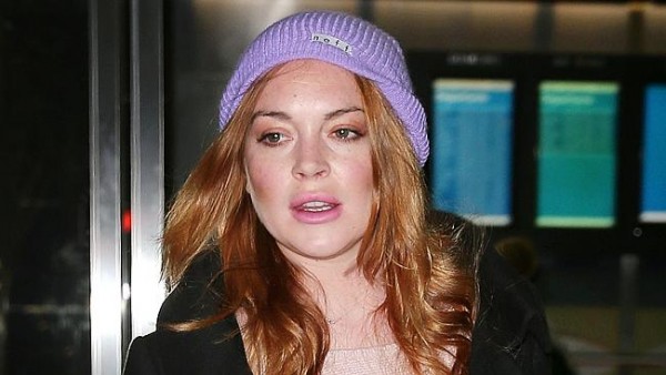 lindsay lohan get virus from mosquito 2015