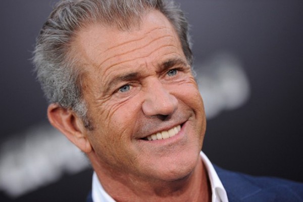 mel gibson past due date for acting problems 2015