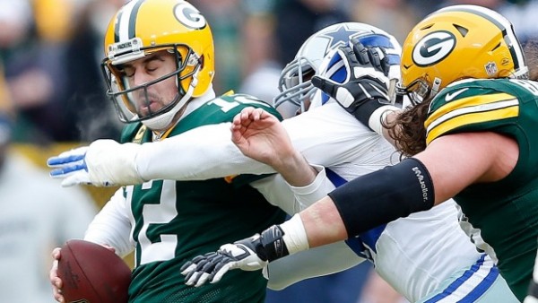 packers aaron rodgers sacked by cowboys jerremy mincey nfl 2015 images