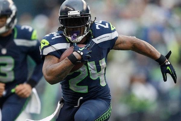 seahawks marshawn lynch brings team to victory over rams nfl 2015 images