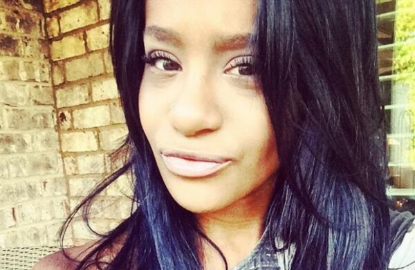 Bobbi Kristina Browns Family Not Giving Up Hope For Miracle