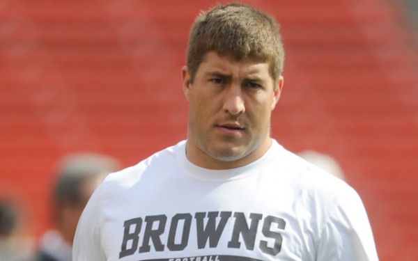 alex mack great cleveland browns bulge to hold for 2015 images