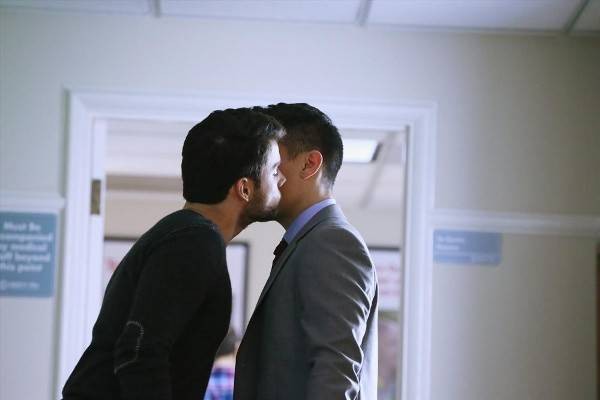 connor tested oliver positive for hiv how to get away with murder 2015