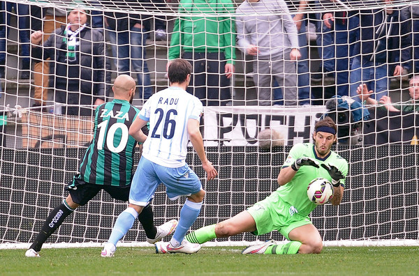 federico marchetting plays with lazio ball against sassuolo serie a 2015