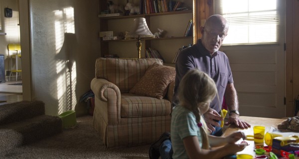 mike taking care of granddaughter on better call saul 2015