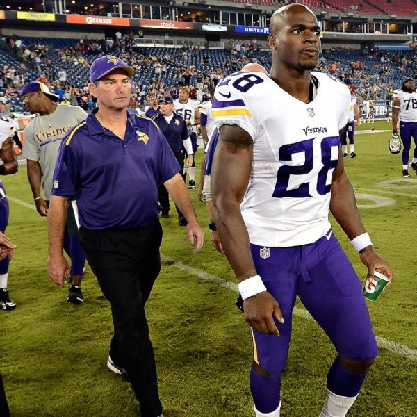 minnesota vikings mike zimmer not letting adrian peterson go nfl 2015