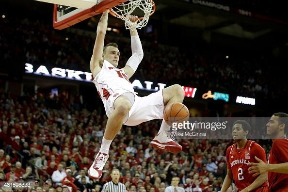 sam dekker bulge shows for university of wisconsin hottest unknown players 2015