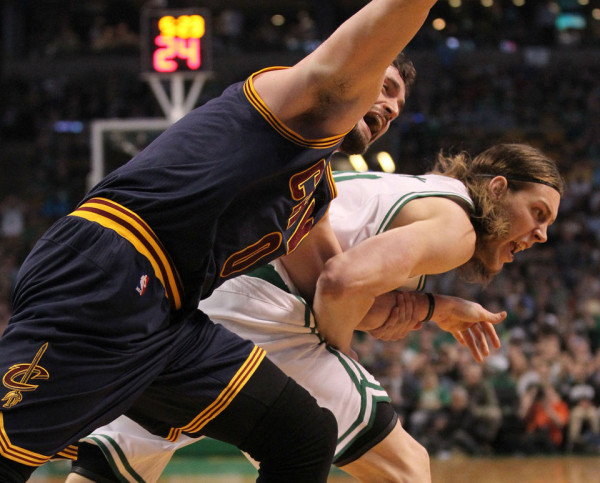 kevin love shoulder injury for cavaliers 2015