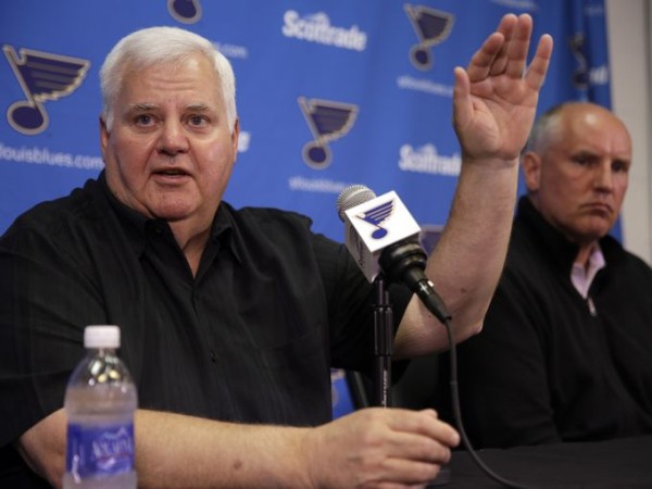 ken hitchcock staying with st louis blues nhl 2015