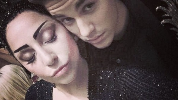 lady gaga stands up for douche justin bieber 2015 celeb gossip