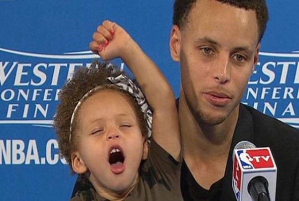 stephen curry daughter at nba press conference 2015 gossipstephen curry daughter at nba press conference 2015 gossip
