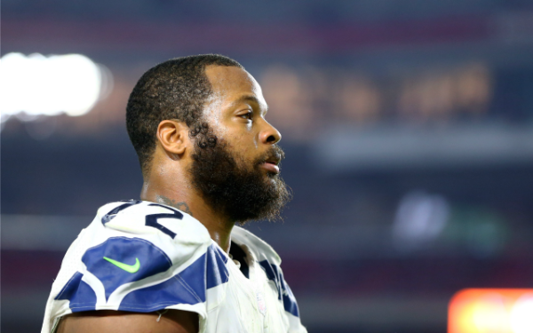 michael bennett holding out on seahawks 2015