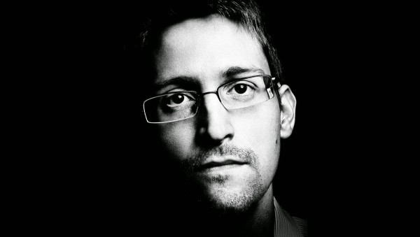 edward snowden heros welcom or handcuffs what will happen 2015 images