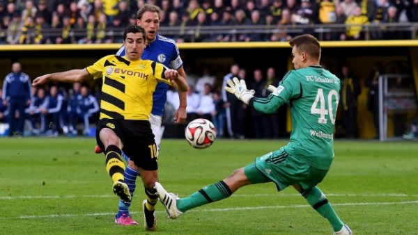 Bundesliga Week 13 Soccer Review 2015 images