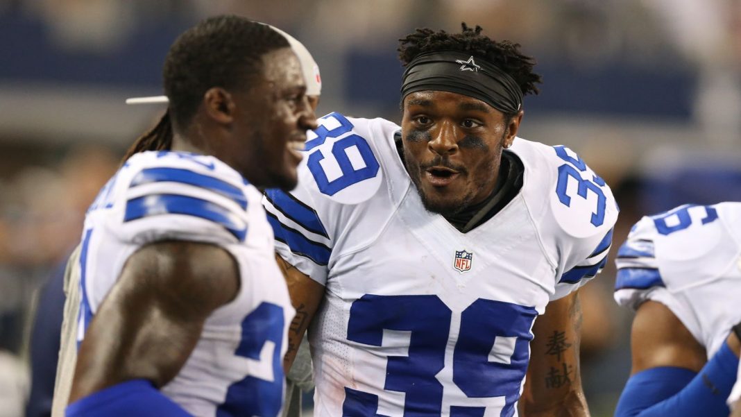 brandon carr talking paycut with cowboys