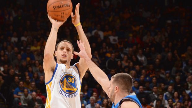 NBA Weekly Recap: Steph Curry Shows Mavericks His Warriors Side