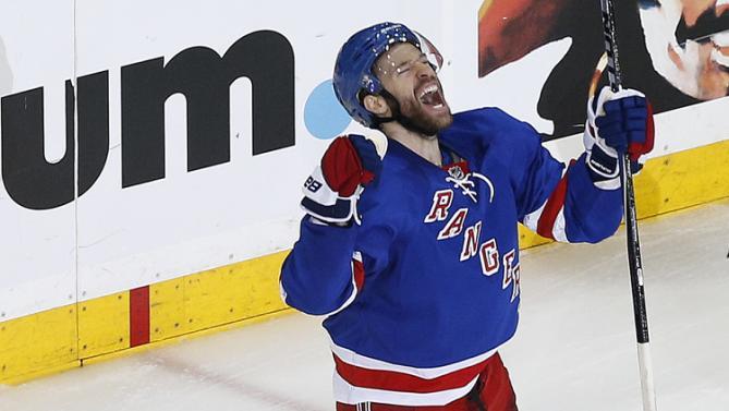 dominic moore scores first for rangers 2015 stanley cup playoffs