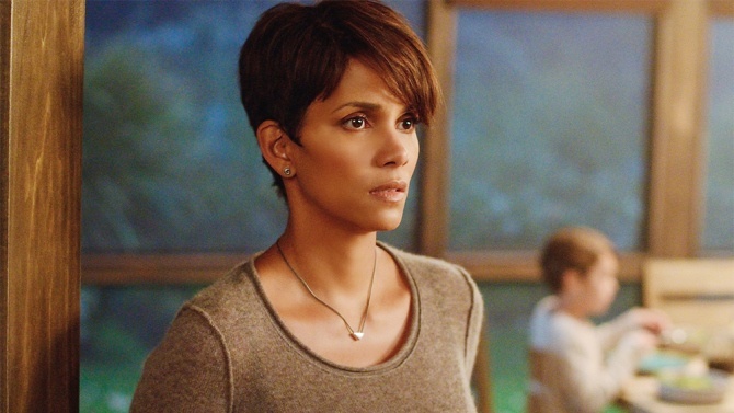 the strange loves of halle berry 2015 gossip opinion