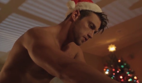 Heath Hutchins sexy hot male celebrity santas 2015