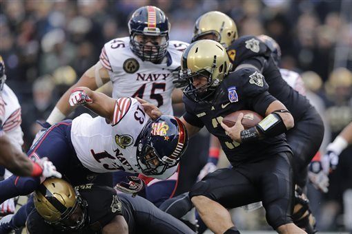 only winners in the army navy rivalry 2015 images