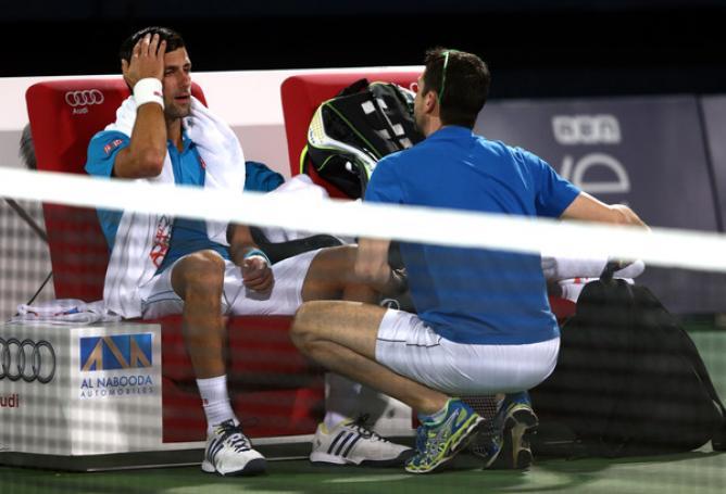 Novak Djokovic eye issue ousts him from ATP Dubai 2016 images