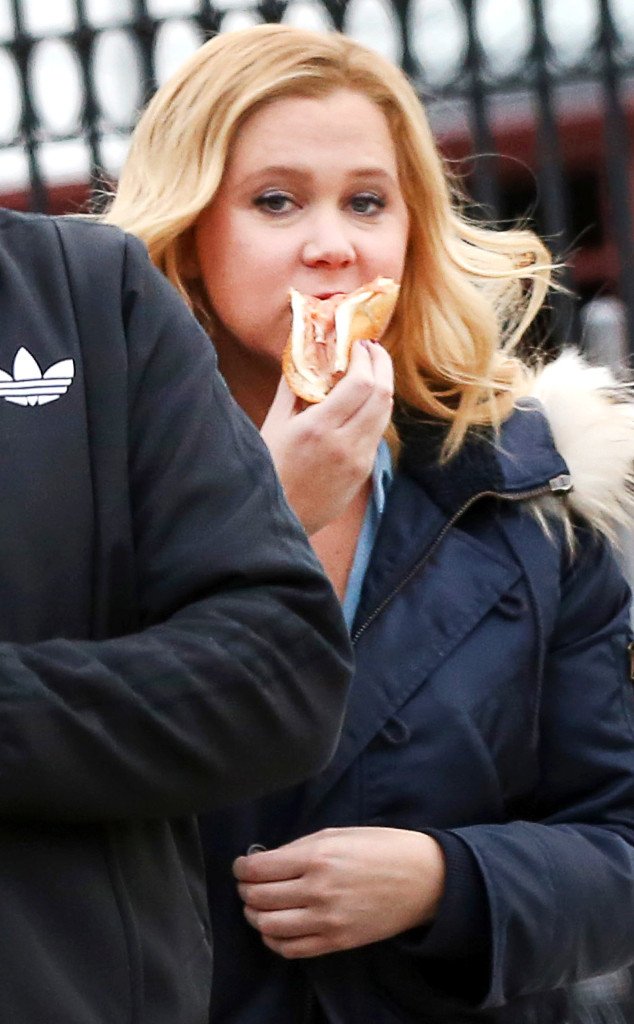 amy schumer eating 2016 images