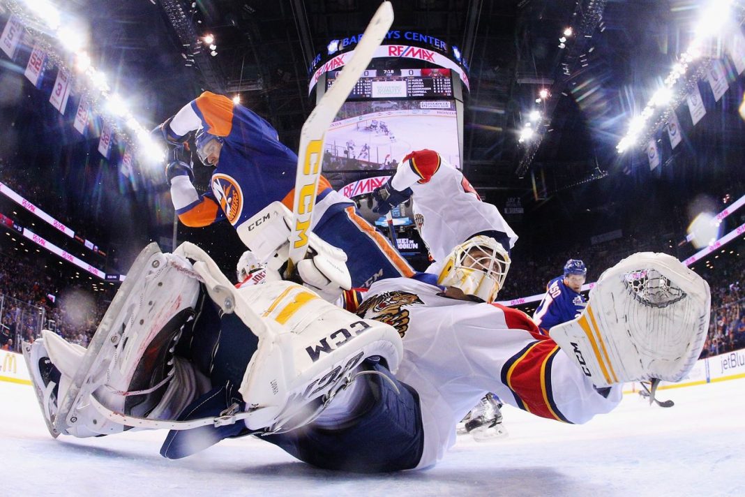 new york islanders take it to final minute to beat florida panthers 2-1 2016 images