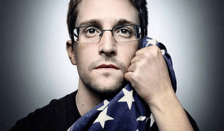 snowden movie shows him as national hero