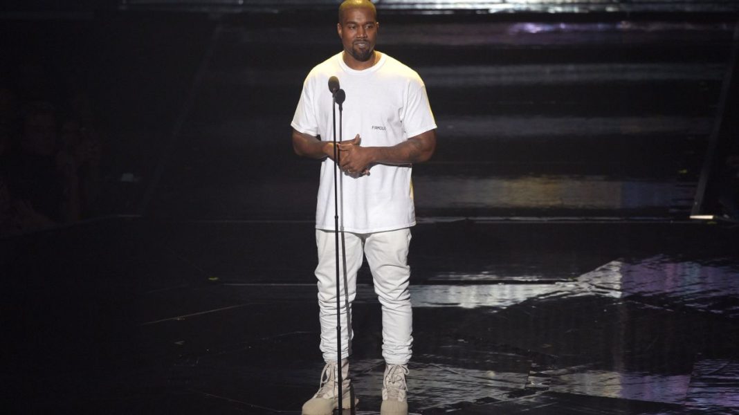 Kanye West, Drake and Rihanna next memorable MTV VMA moments 2016 images
