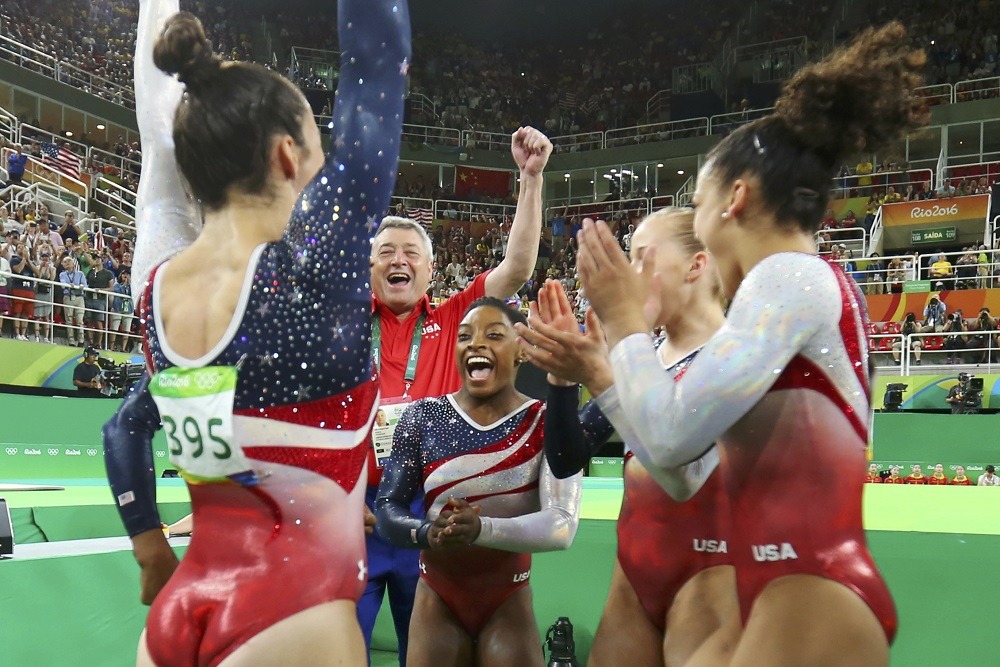 U.S. Gymnastics tam aka Final Five win gold at Rio Olympics 2016 images