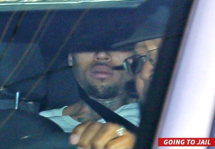 chris brown heading to jail before bail 2016