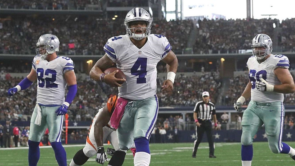 Dak Prescott continues leading Cowboys to victory with Tony Romo out 2016 images