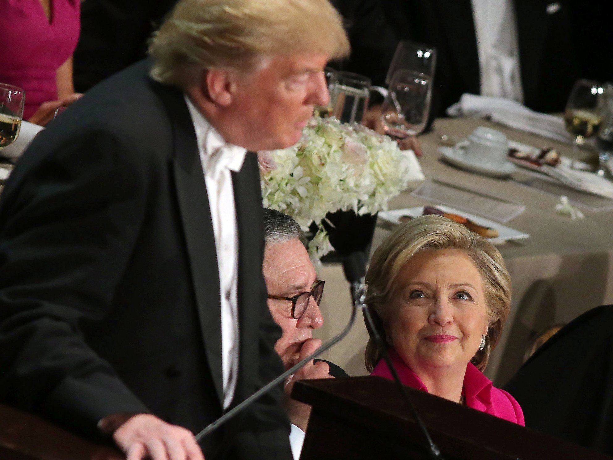 Donald Trump hits new low at Hillary Clinton dinner 