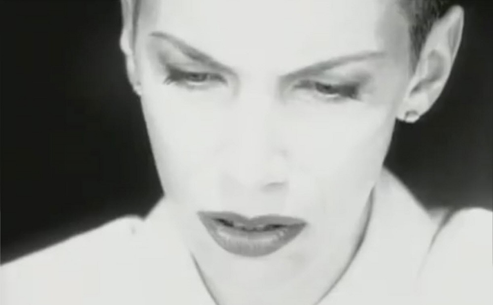 throwback video mtv bans annie lennox angel video for occult reasons 2016 images