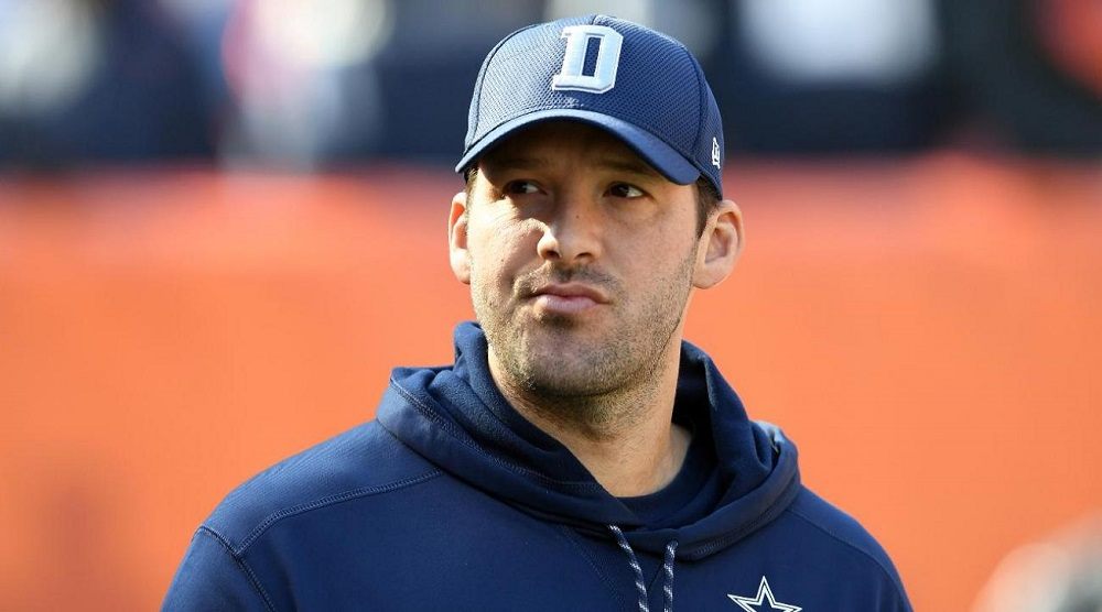 Tony Romo finds greatness with loss of dallas cowboys job 2016 images