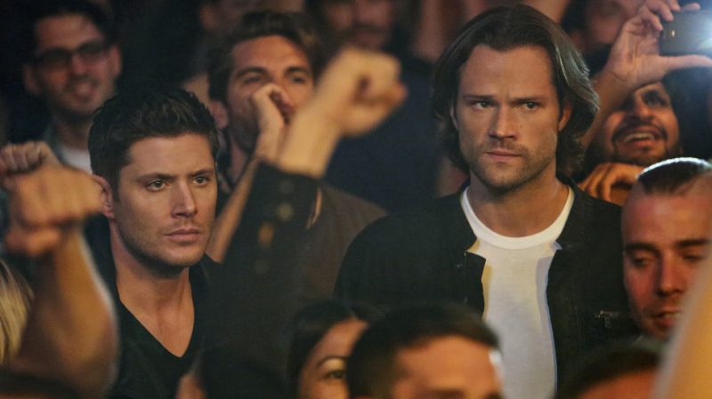 supernatural 1207 rock never dies winchester brothers at rick springfield lucifer concert