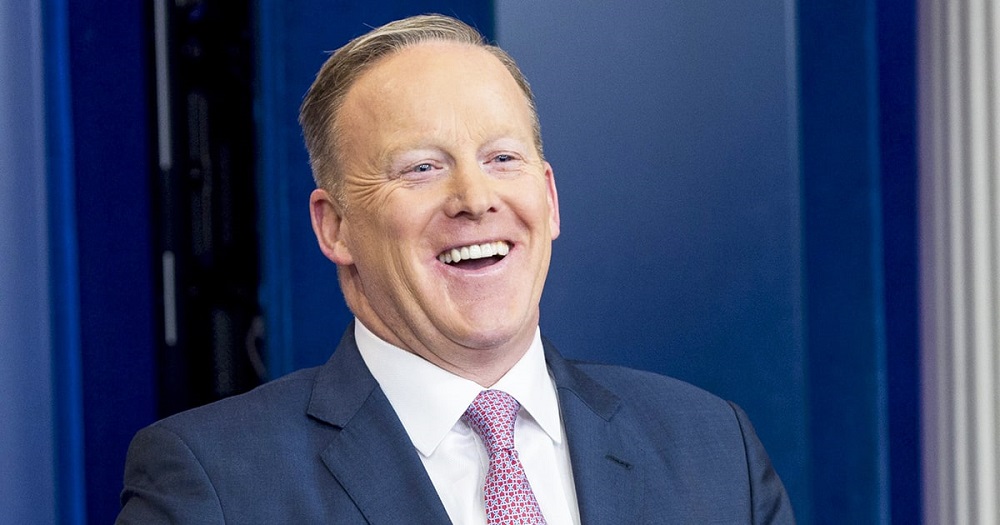 Sean Spicer played it smart after Donald Trump Twitter tantrum 2017 images
