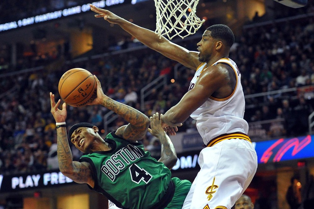 Boston Celtics keeping lead on Cleveland Cavaliers 2017 images