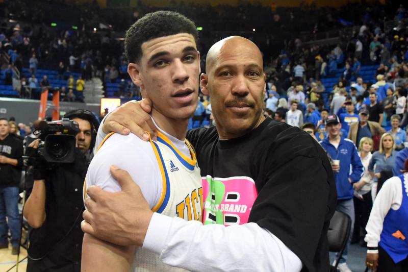 lonzo balls father continues having negative impact on his nba future 2017 images