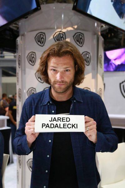 Supernatural Jared Padalecki Jensen Ackles Comic Con 2017 960x1440-002Supernatural Jared Padalecki Jensen Ackles Comic Con 2017 960x1440-002