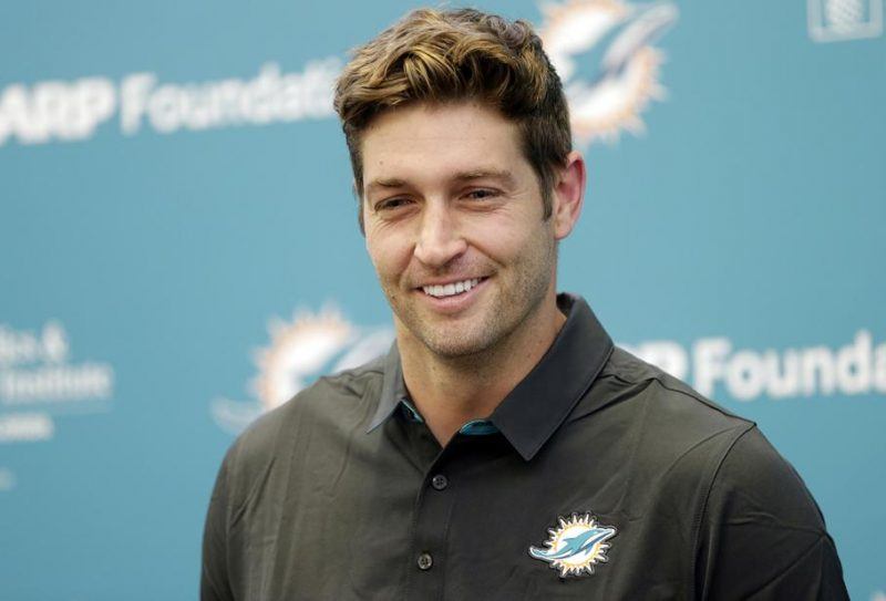 jay cutler wont be sidelined by miami dolphins nfl