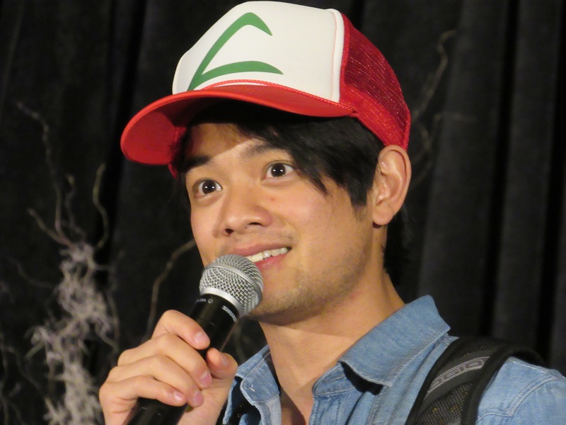 osric chi supernatural dirk gently movie tv tech geeks interview