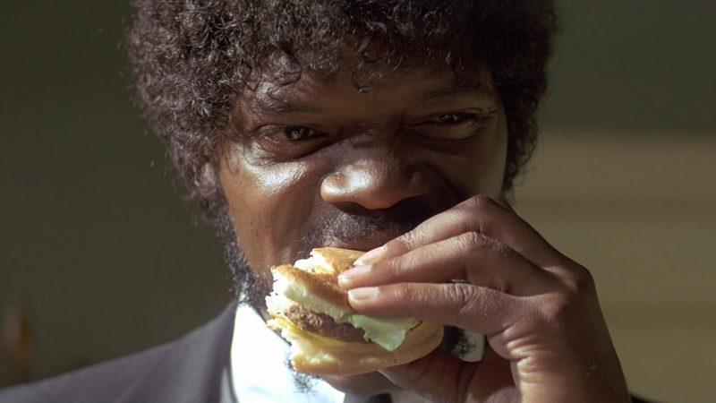 pulp fiction samuel l jackson devouring tasty burger