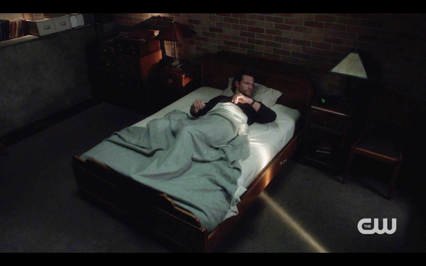does sam winchester really sleep fully clothed supernatural