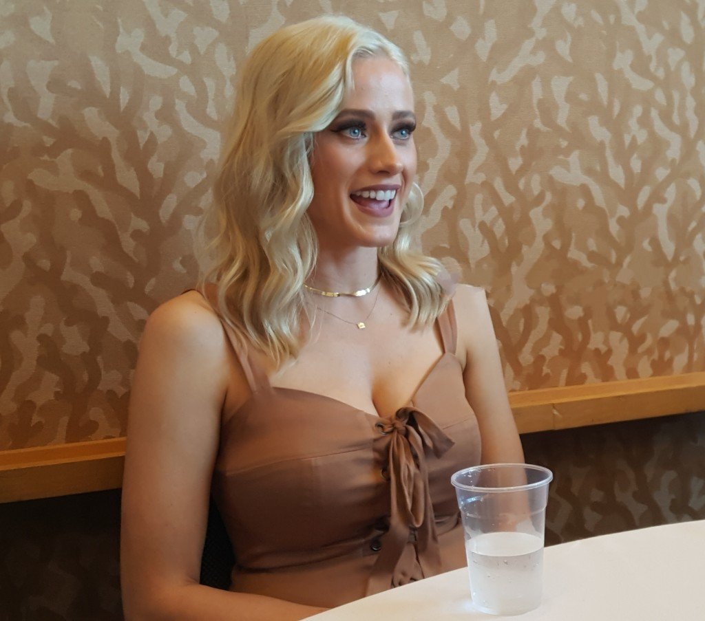 olivia taylor dudley magicians movie tv tech geeks interview sdcc