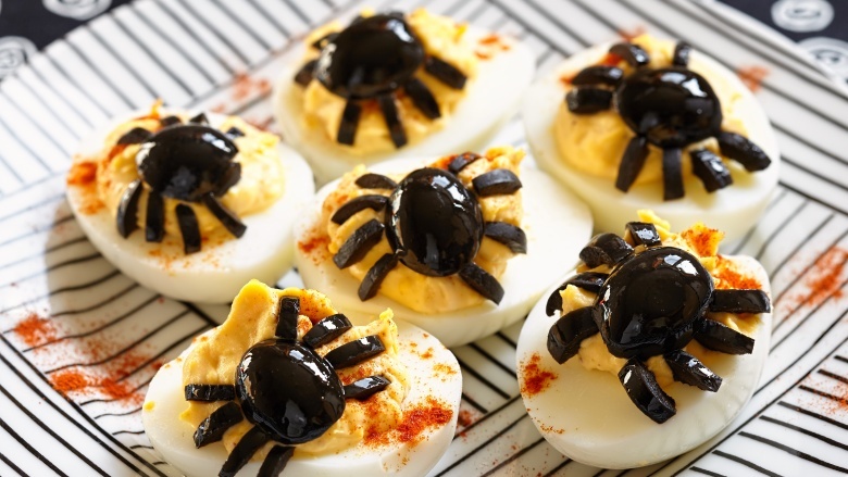 mouth watering halloween spidery eggs