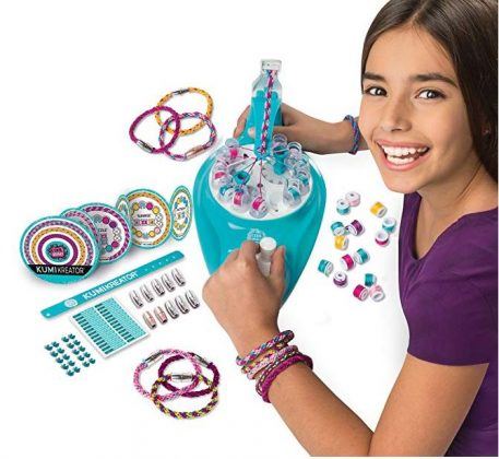 Cool Maker Bracelet Maker young girl making jewelry