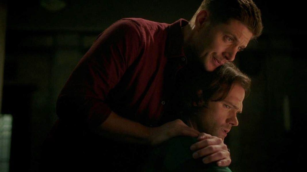 supernatural 1411 damaged goods winchester brothers hugging holding tight